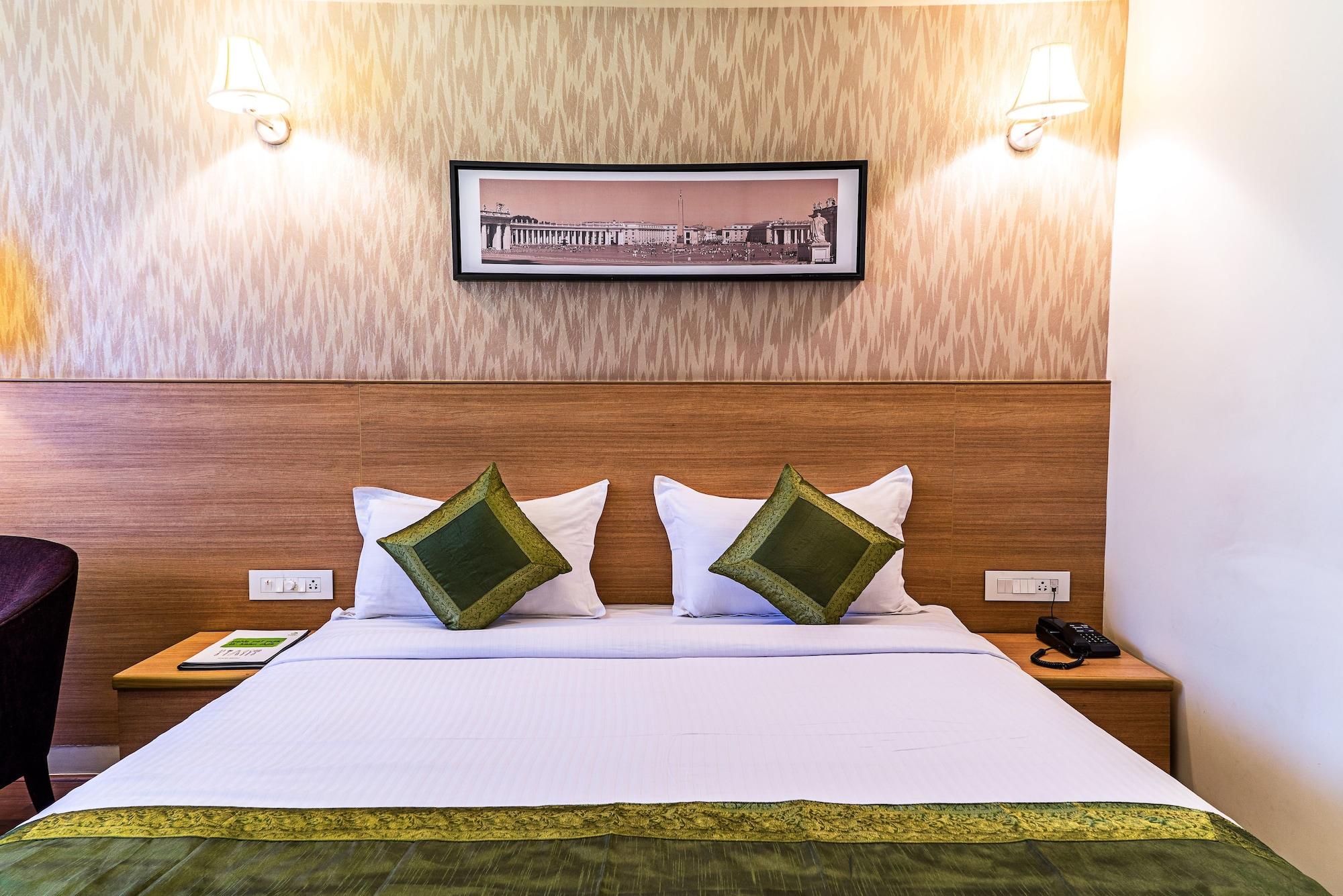 Treebo Premium Grand Emerald Pimpri-Chinchwad Extérieur photo